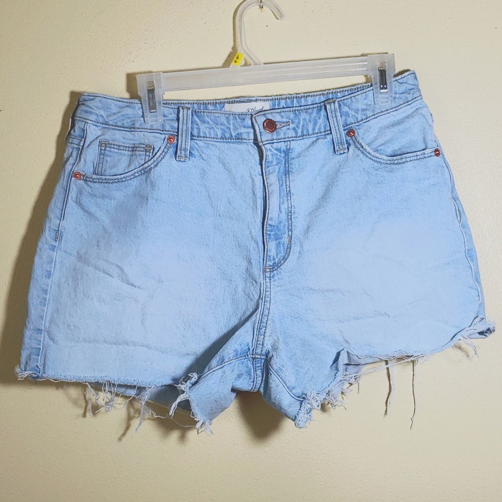 Universal Thread vintage denim shorts